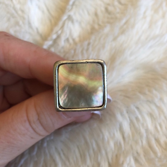 3/$30🤍Mother of Pearl stone silver ring 🤍 - Picture 2 of 8